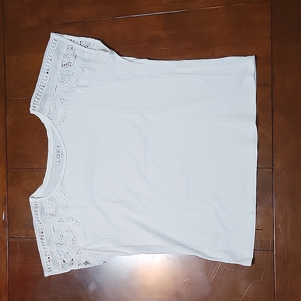 Lace cap sleeve tee shirt